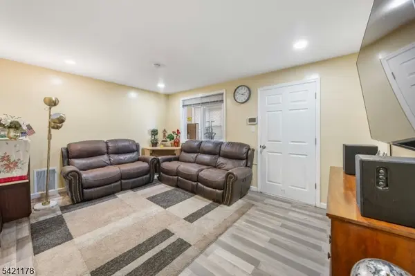 75 Winans Ave, Newark City, NJ 07108