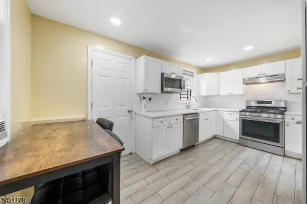 75 Winans Ave, Newark City, NJ 07108