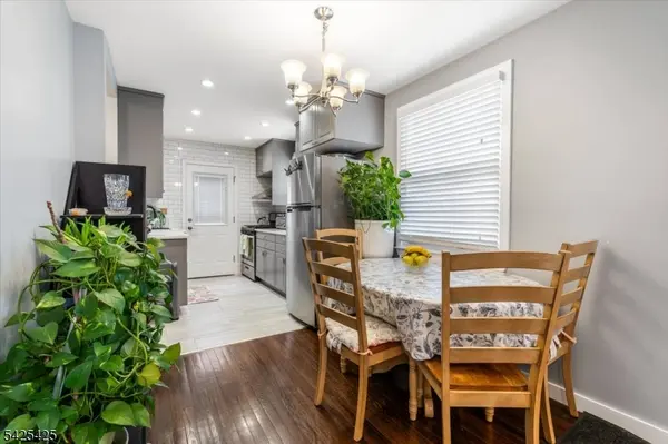 1434 Madison Pl, Pompton Lakes Boro, NJ 07442