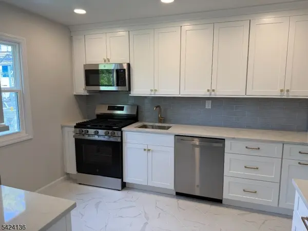 47 La Grande Ave, Fanwood Boro, NJ 07023