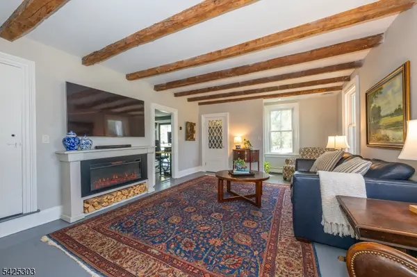 27 Village Rd, Harding Twp., NJ 07976