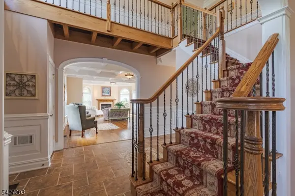 22 Spruce Ln, Montgomery Twp., NJ 08502