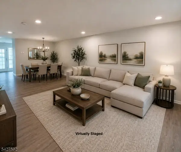 111 Columbus Dr, Franklin Twp., NJ 08823