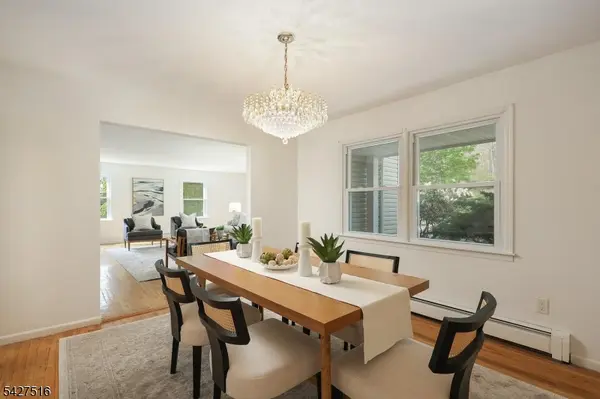 42 Ash Ln, Randolph Twp., NJ 07869