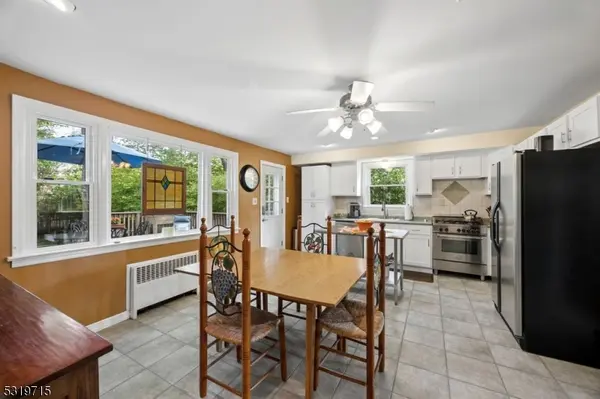 3 Bellevue Ave, Bloomfield Twp., NJ 07003