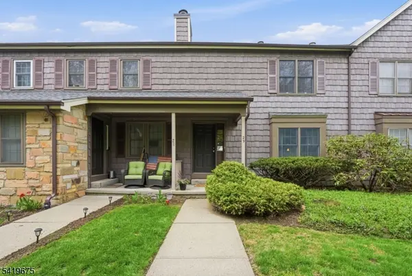 29 Oriole Dr, Allamuchy Twp., NJ 07840