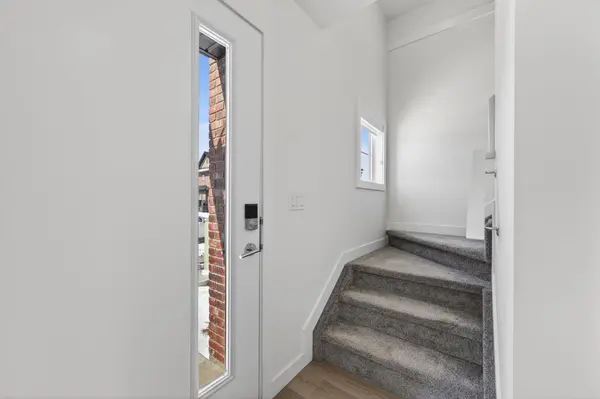 201 Cooperswood GN SW #1501, Airdrie, AB T4B5R2