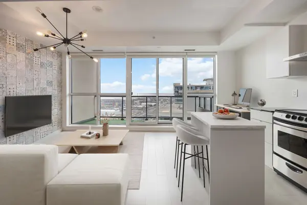 51 East Liberty ST #2215, Toronto C01, ON M6K 3P8