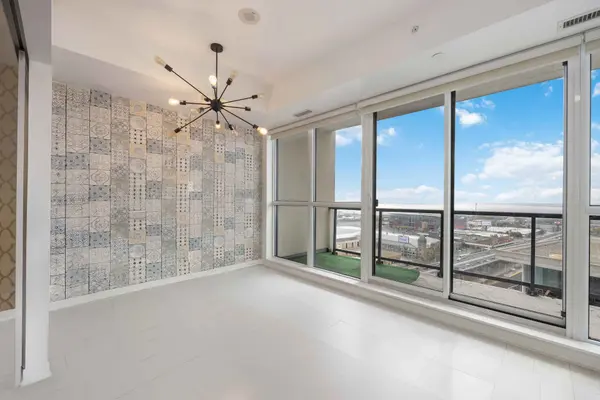 51 East Liberty ST #2215, Toronto C01, ON M6K 3P8