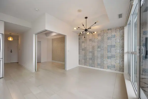 51 East Liberty ST #2215, Toronto C01, ON M6K 3P8