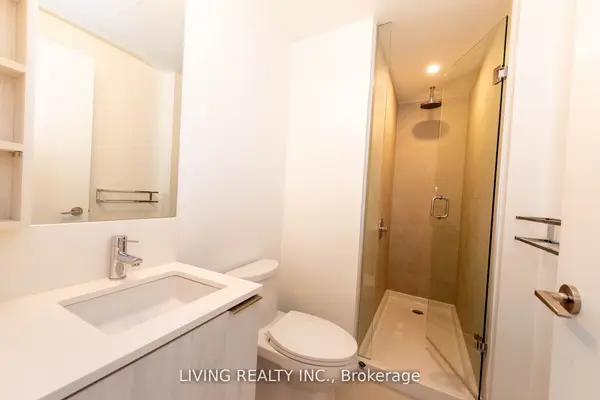 1000 Portage Pkwy #4612, Vaughan, ON L4K 0L1