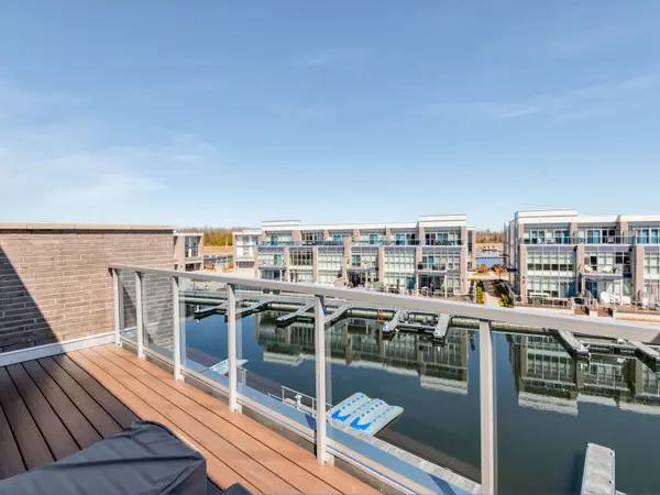 3642 Ferretti CT, Innisfil, ON L9S 0N6