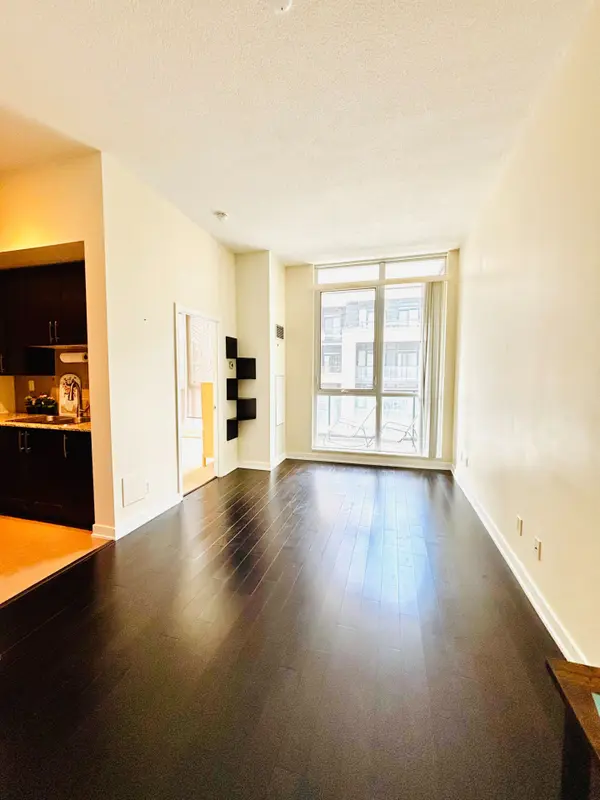 4065 Brickstone Mews #208, Mississauga, ON L5B 0G3
