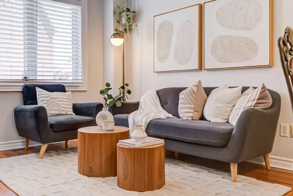 224 Rosemount AVE #4, Toronto W04, ON M9N 1M8