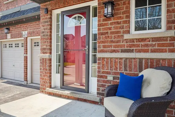 4679 Webb ST, Burlington, ON L7M 0E3