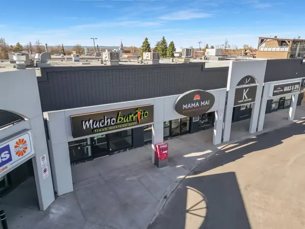 1861 Robertson RD, Bells Corners And South To Fallowfield, ON K2H 9N5