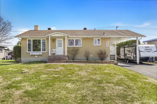 509 Ghislain ST, Hawkesbury, ON K6A 2X7