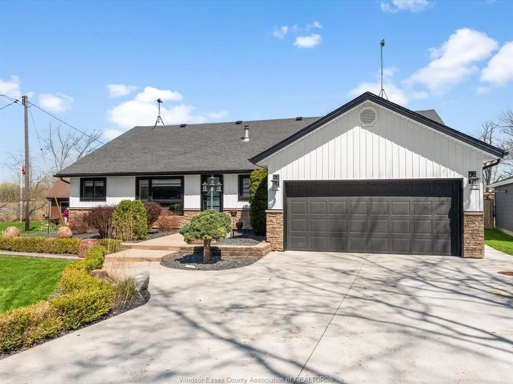 1122 Heritage Road, Kingsville, ON N9Y 2E6