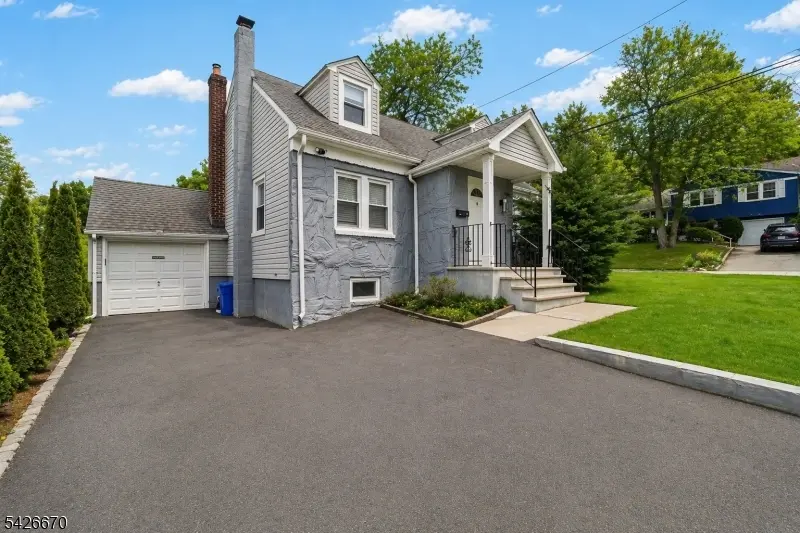 19 Elmwood Ave, West Orange Twp., NJ 07052