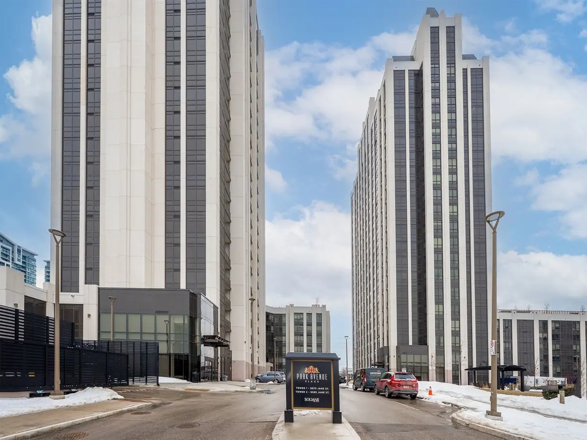 9085 Jane ST #1212, Vaughan, ON L4K 0L8