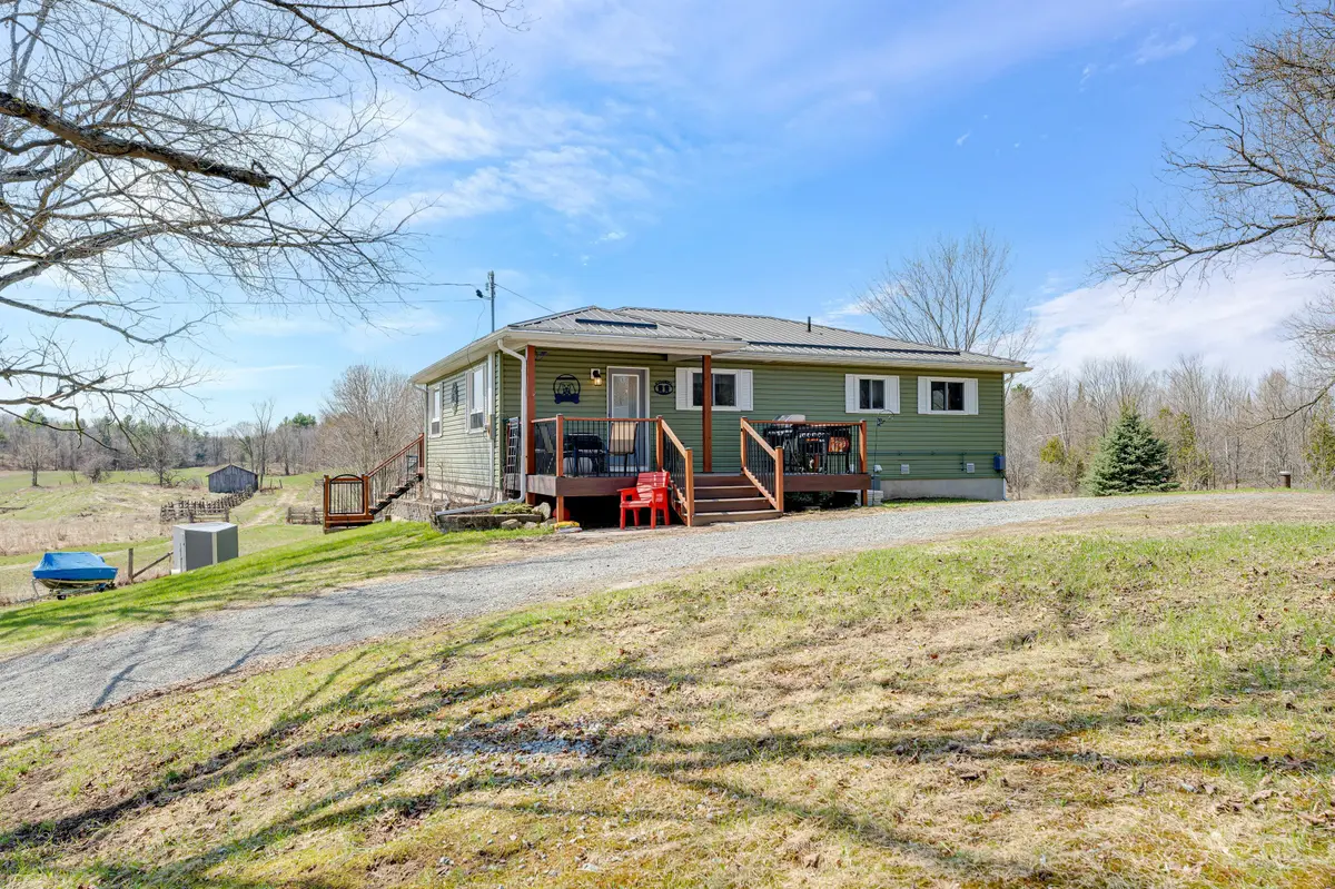 3069C 5th Lake RD, Frontenac, ON K0H 2K0
