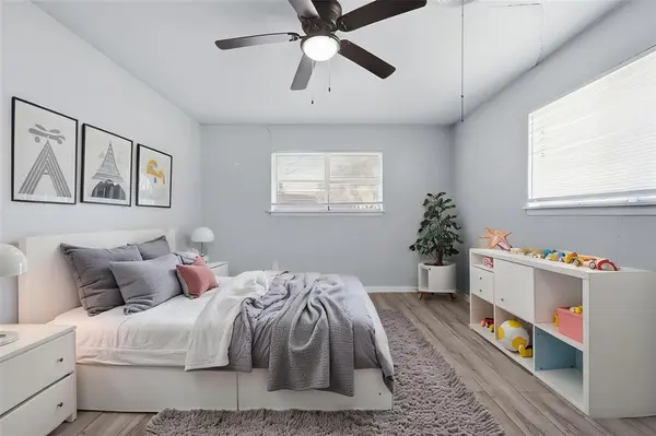 6028 Walraven Circle, Fort Worth, TX 76133