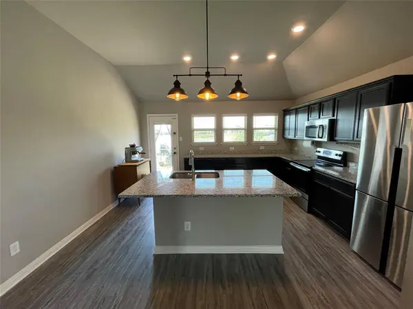 3920 S Fork Ranch Road, Waco, TX 76705