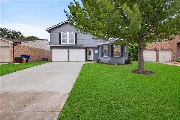 617 Hollyberry Drive, Mansfield, TX 76063