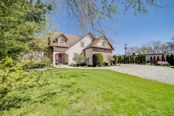 1332 COUNTY 22 Road, Lakeshore, ON N0R 1A0