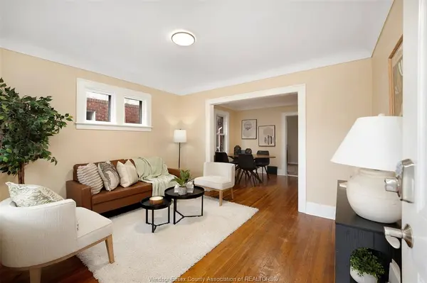 1006 PILLETTE Road, Windsor, ON N8Y 3B6