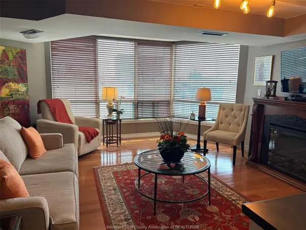 3601 RIVERSIDE Drive East #906, Windsor, ON N8Y 4Y2