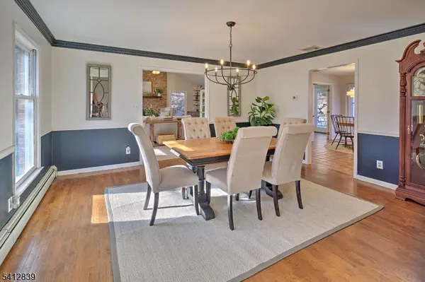 6 Rock Spring Rd, Chester Twp., NJ 07930