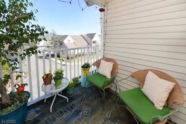 20 Parkside Ct, Wayne Twp., NJ 07470