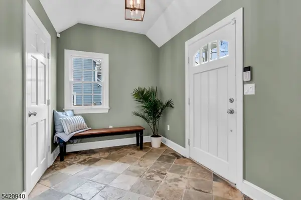 14 John Street, Chatham Boro, NJ 07928