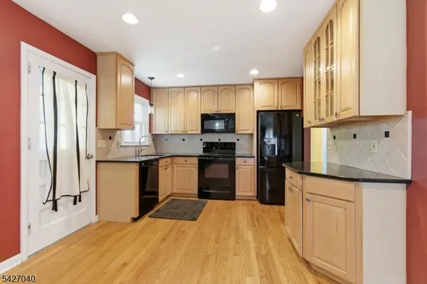 42 Erie Ave, Rockaway Twp., NJ 07866