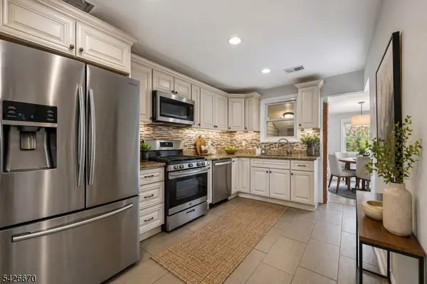 19 Elmwood Ave, West Orange Twp., NJ 07052