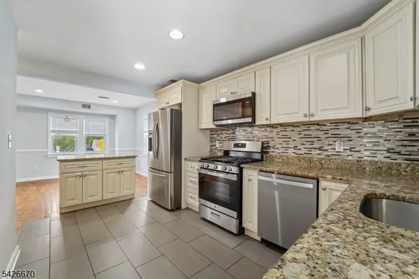 19 Elmwood Ave, West Orange Twp., NJ 07052