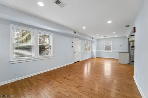 19 Elmwood Ave, West Orange Twp., NJ 07052