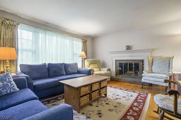 34 BERKSHIRE DRIVE, Berkeley Heights Twp., NJ 07922