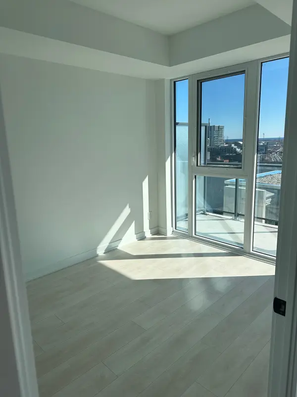 5 Defries ST #1404, Toronto C08, ON M5A 0W7