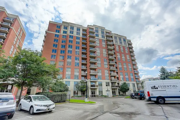 75 King William CRES #1013, Richmond Hill, ON L4B 0C1