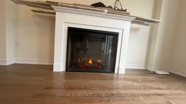 22 Blick CRES, Aurora, ON L4G 7Y9