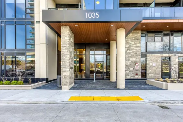 1035 Southdown RD #212, Mississauga, ON L5J 0A2