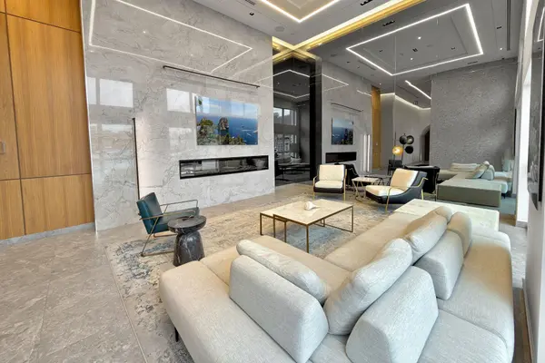 509 Dundas ST W #604, Oakville, ON L6M 5P4