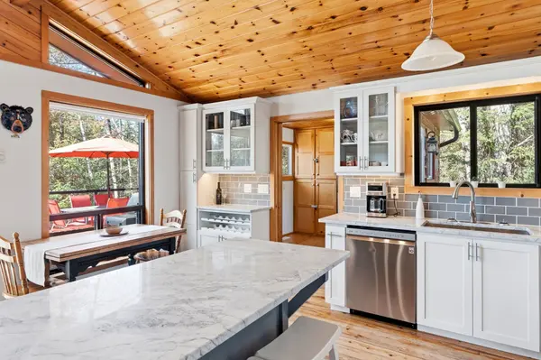 1140 Merganser TRL, Dysart Et Al, ON K0M 1S0