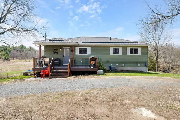 3069C 5th Lake RD, Frontenac, ON K0H 2K0