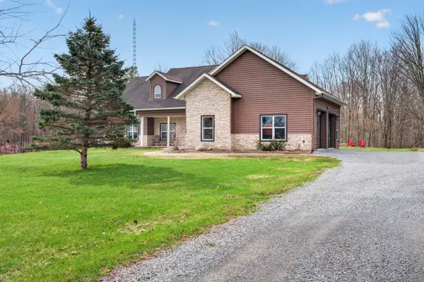 5638 Battersea RD, Frontenac, ON K0H 1H0
