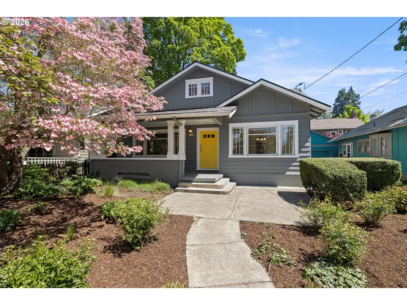 3344 NE 18th AVE, Portland, OR 97212