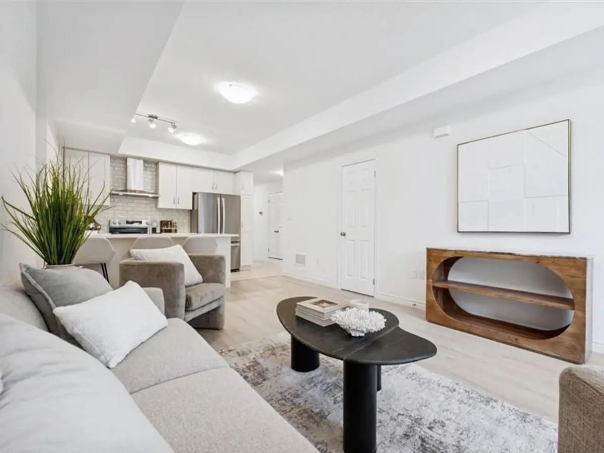 6-53 Allegro Common, Cambridge, ON N3C 1A5