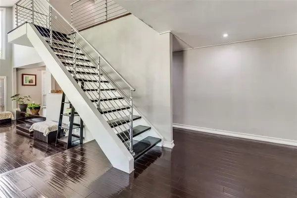 314 Santa Clara Street, Irving, TX 75062